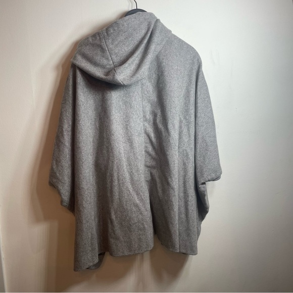 COS Gray Wool Cape - Picture 5 of 6